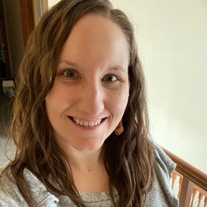 Meet your Posher, Sabreana